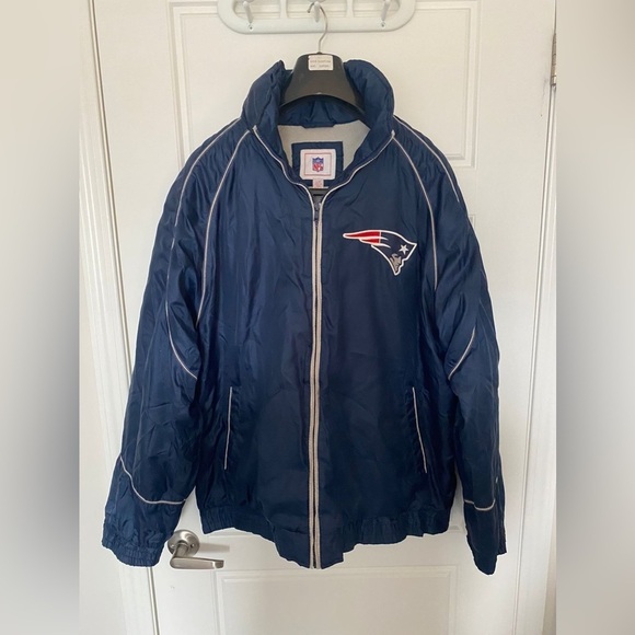 NFL NEW ENGLAND PATRIOTS Blue Detachable-Hoodie Full-Zip Logo Jacket in Large - Picture 3 of 16